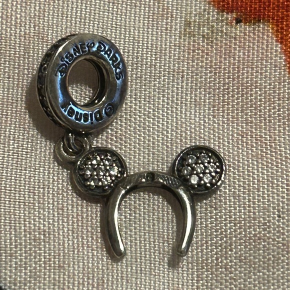 Pandora Disney Mickey Mouse headband dangle charm - Picture 5 of 5